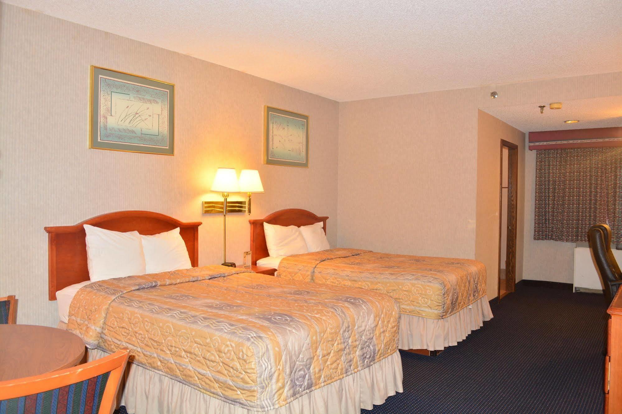 Elk Grove Hotel 엘크그루브빌리지 외부 사진